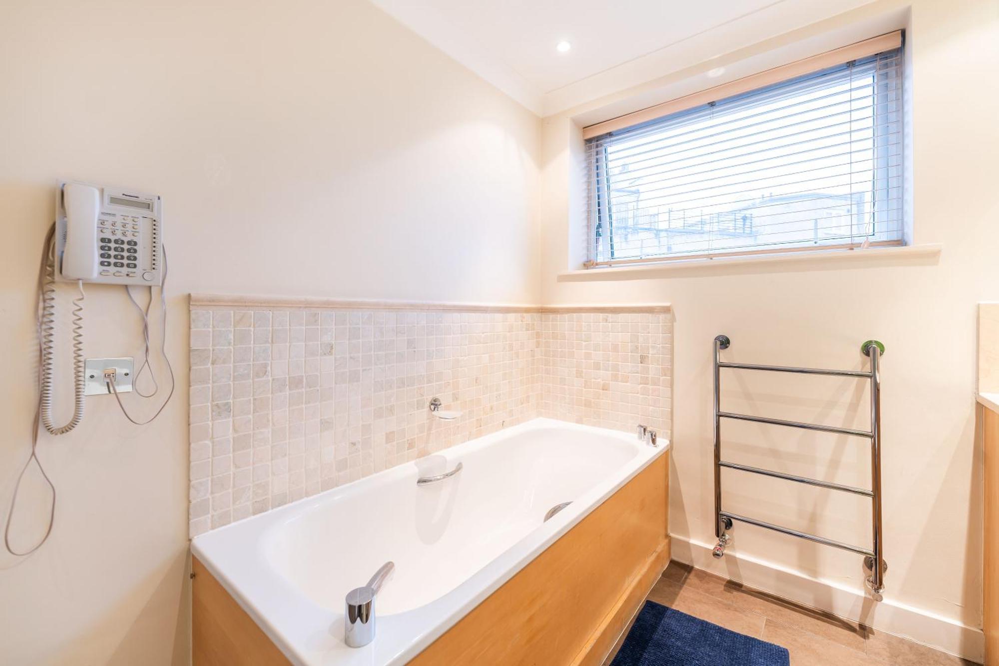 לונדון Luxury 6 Bedroom House In Southwick Street מראה חיצוני תמונה