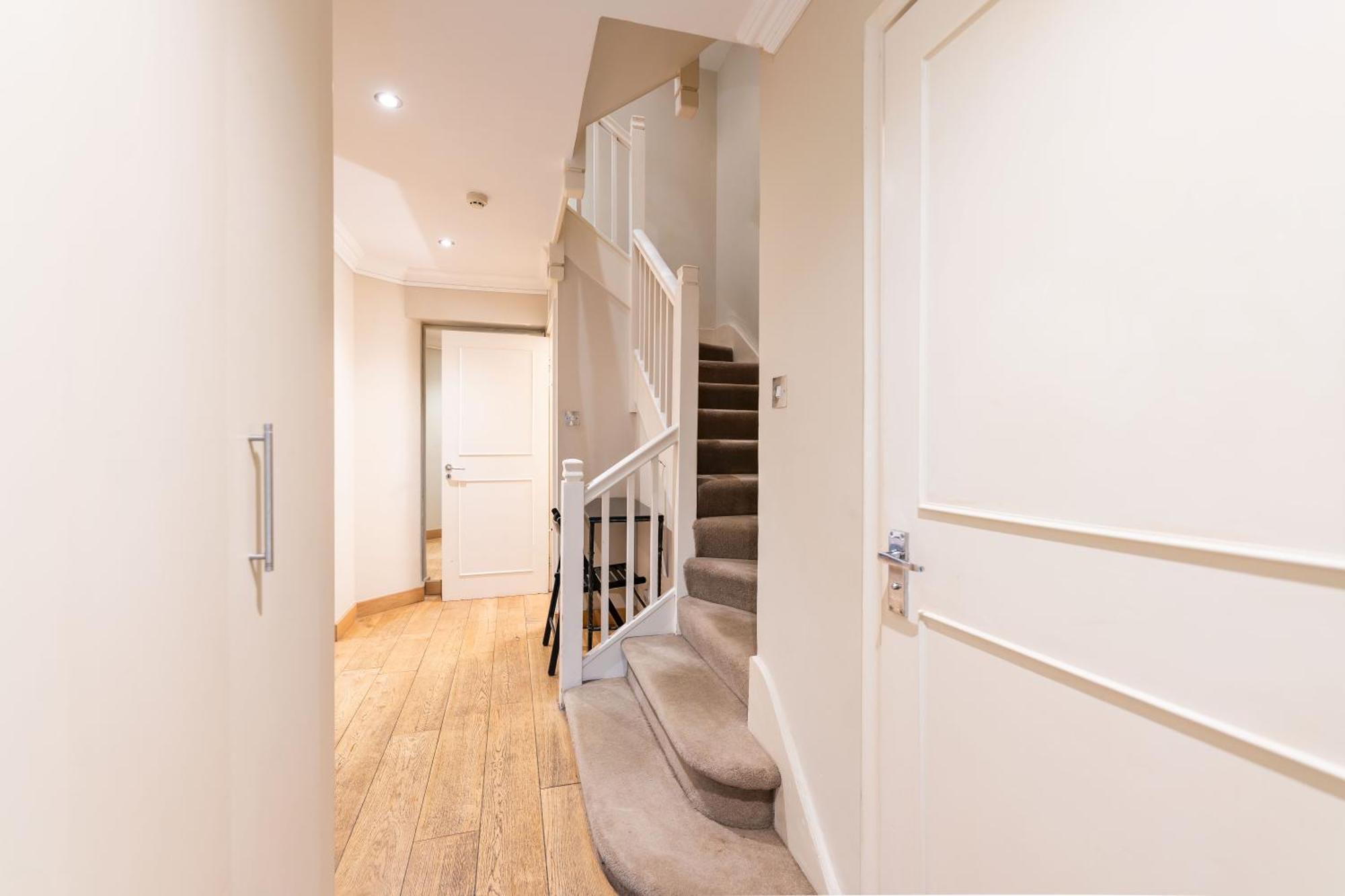 לונדון Luxury 6 Bedroom House In Southwick Street מראה חיצוני תמונה