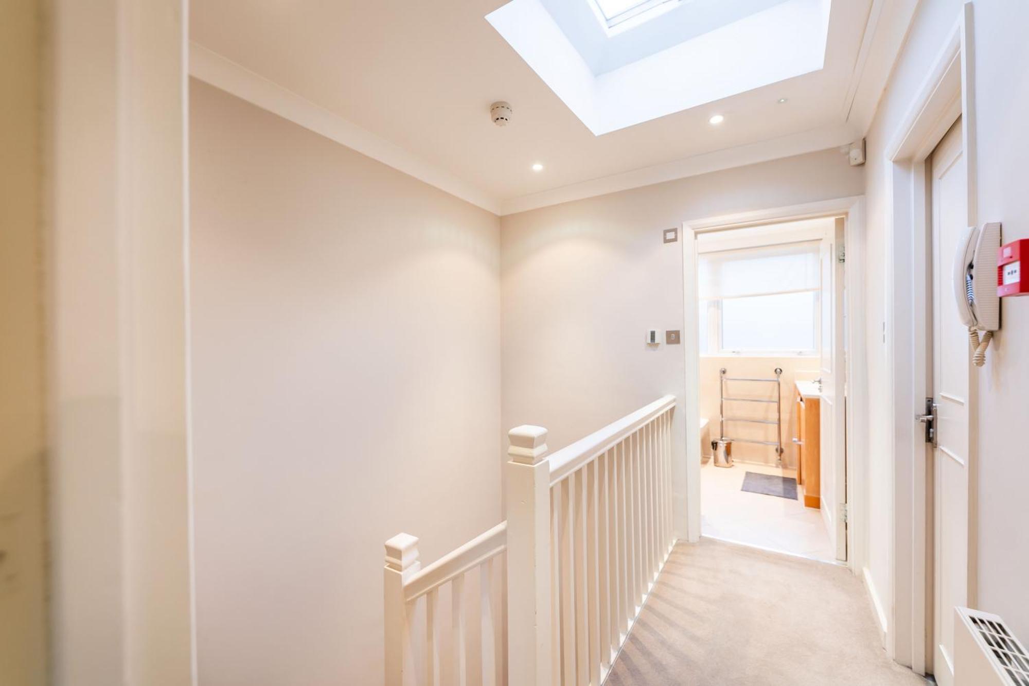 לונדון Luxury 6 Bedroom House In Southwick Street מראה חיצוני תמונה