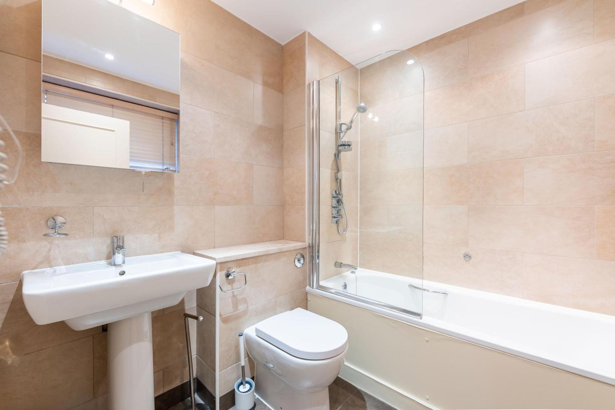 לונדון Luxury 6 Bedroom House In Southwick Street מראה חיצוני תמונה
